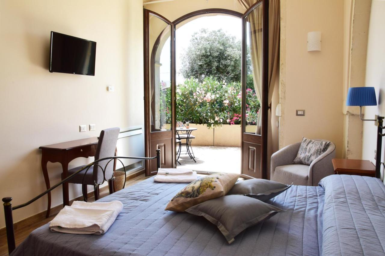 Antico Casale Benali Bed & Breakfast Syracuse Exterior photo